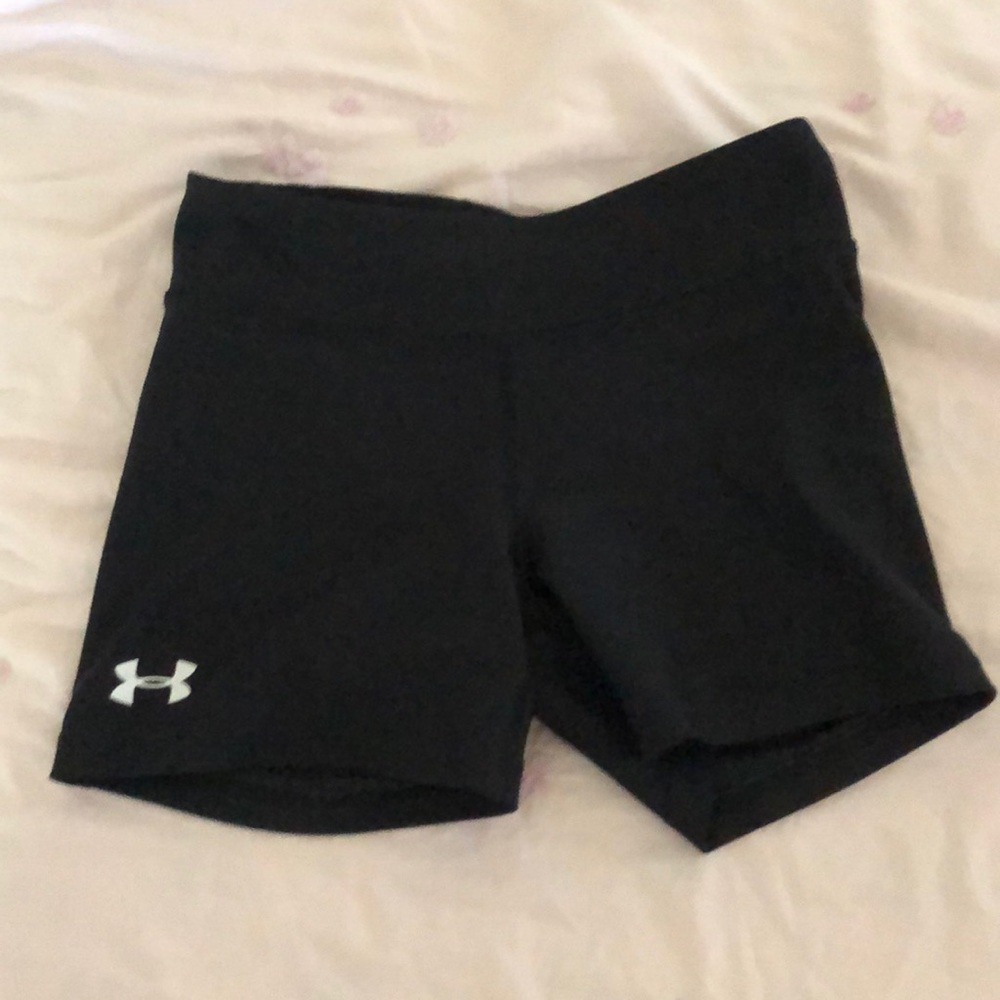 Black under armor spandex